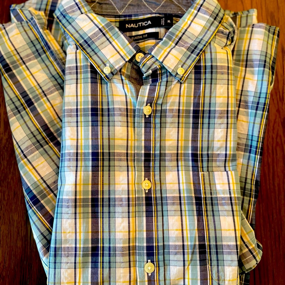 Nautica button down short sleeve shirt new with tag